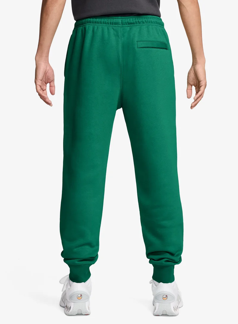 Nike Club Basketball Joggers